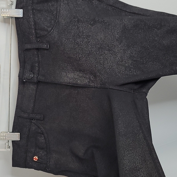 HUDSON Faux Leather Nico Mid Rise Super Skinny Cropped Pants - Picture 4 of 9